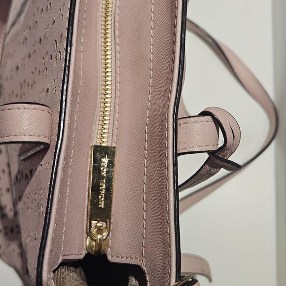 Michael Kors Hayley Purse Top Zip Pink & Gold Tote Bag Crossbody EUC $300 MSRP - Picture 8 of 15